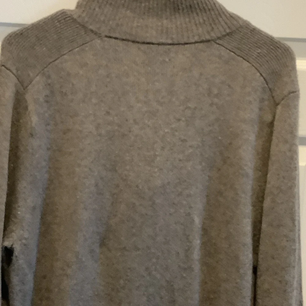 J. Crew‎ Men's taupe 1/4 Zip-Up Sweater, wool, alpaca, slim